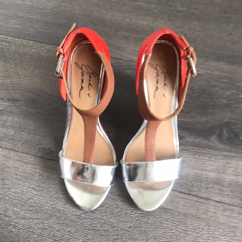 Badgley Mischka Wedges $90 OBO